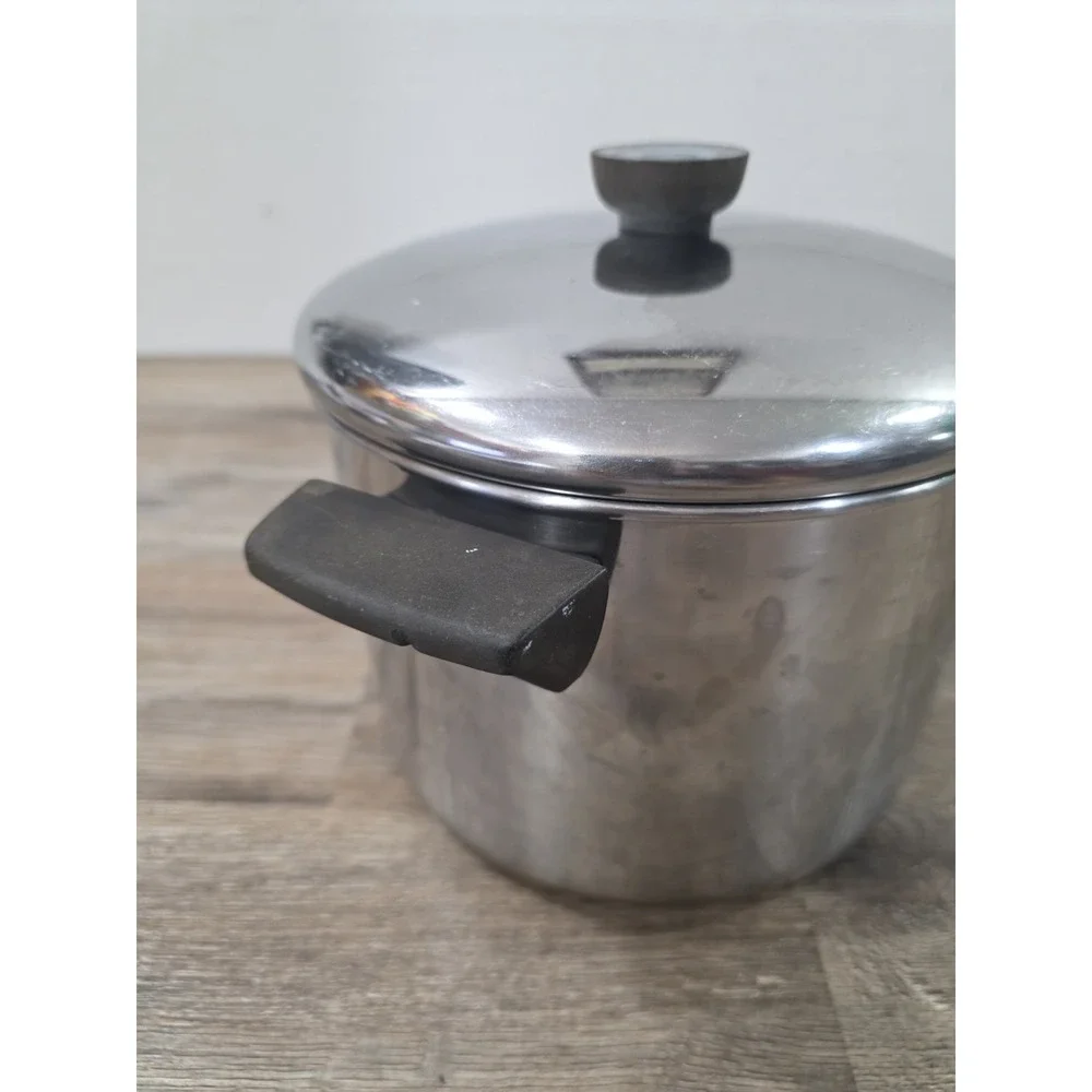 Revere Ware 1801  5 Qt Stock Pot W/ LID*  Copper Bottom Vintage